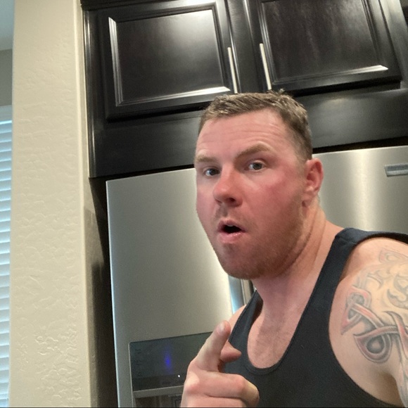 Meet your Posher, Matthew - Picture 1 of 1